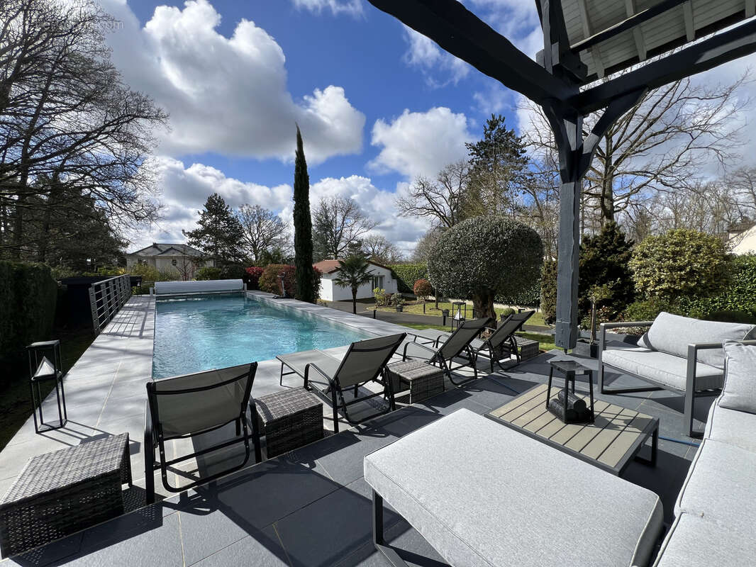 Maison à MARCOUSSIS