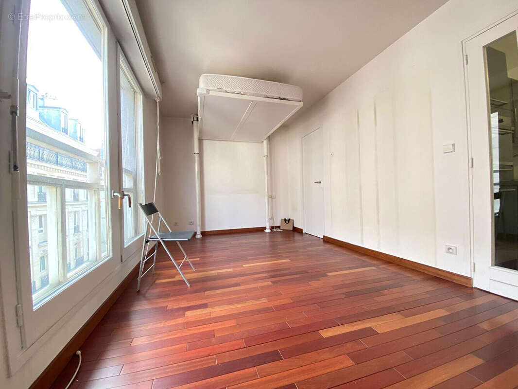 Appartement 26m² à paris 3e arrondissement - photo 3