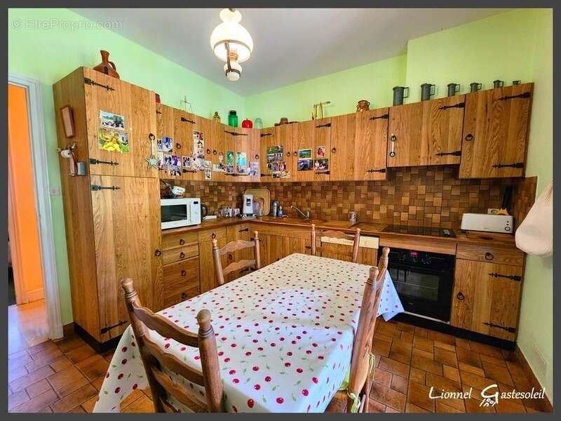 Maison à MONTCARET