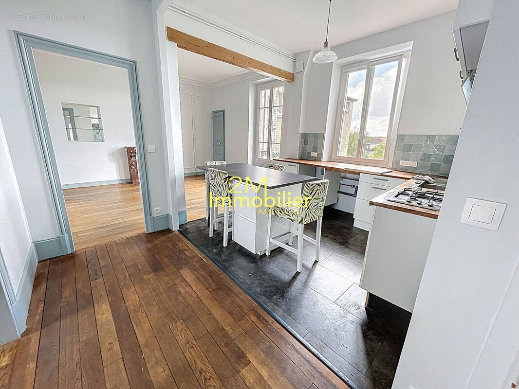 Appartement à MELUN