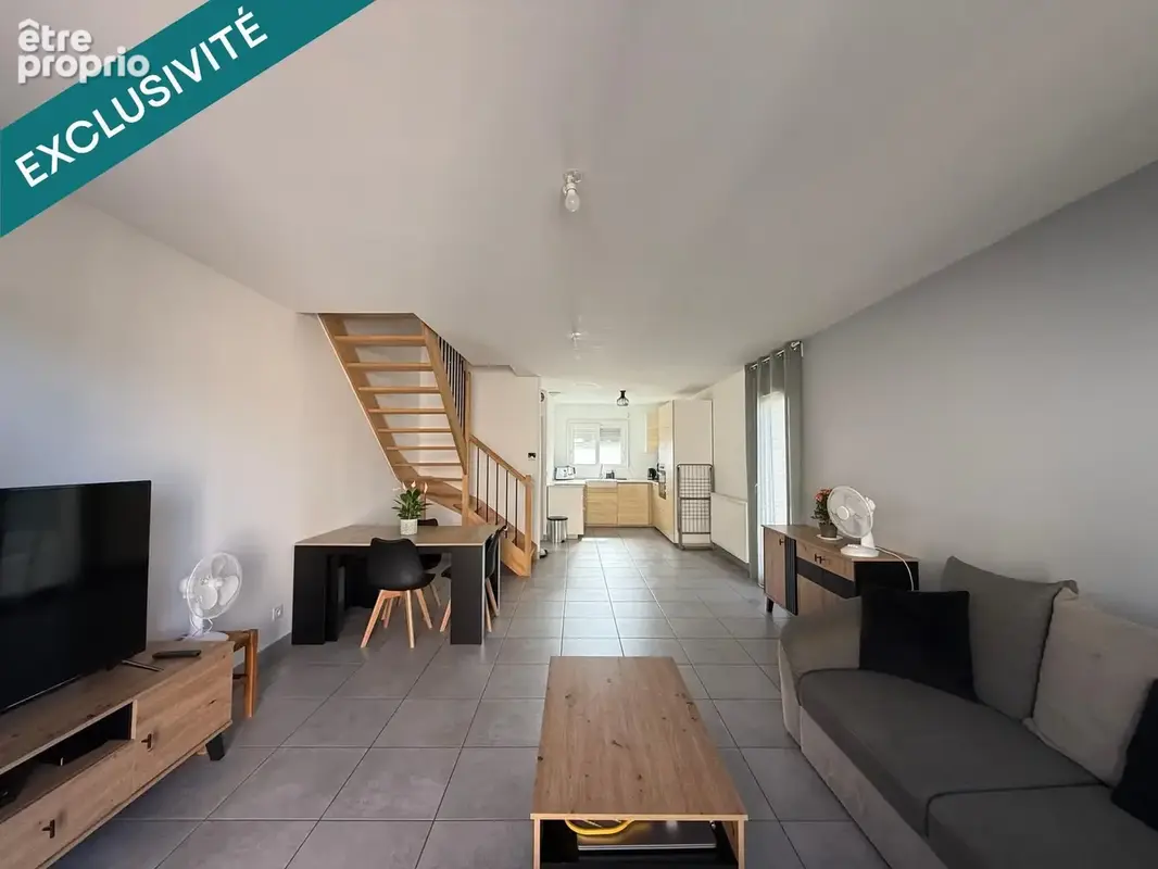 Photo 1 - Maison à ESTRABLIN