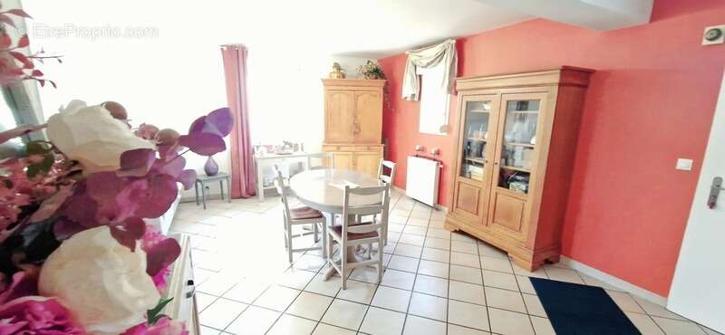 Maison à NOYERS-BOCAGE