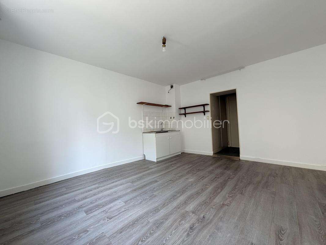 Appartement T2 en exclusivité - Centre-Ville de Concarneau - photo 3