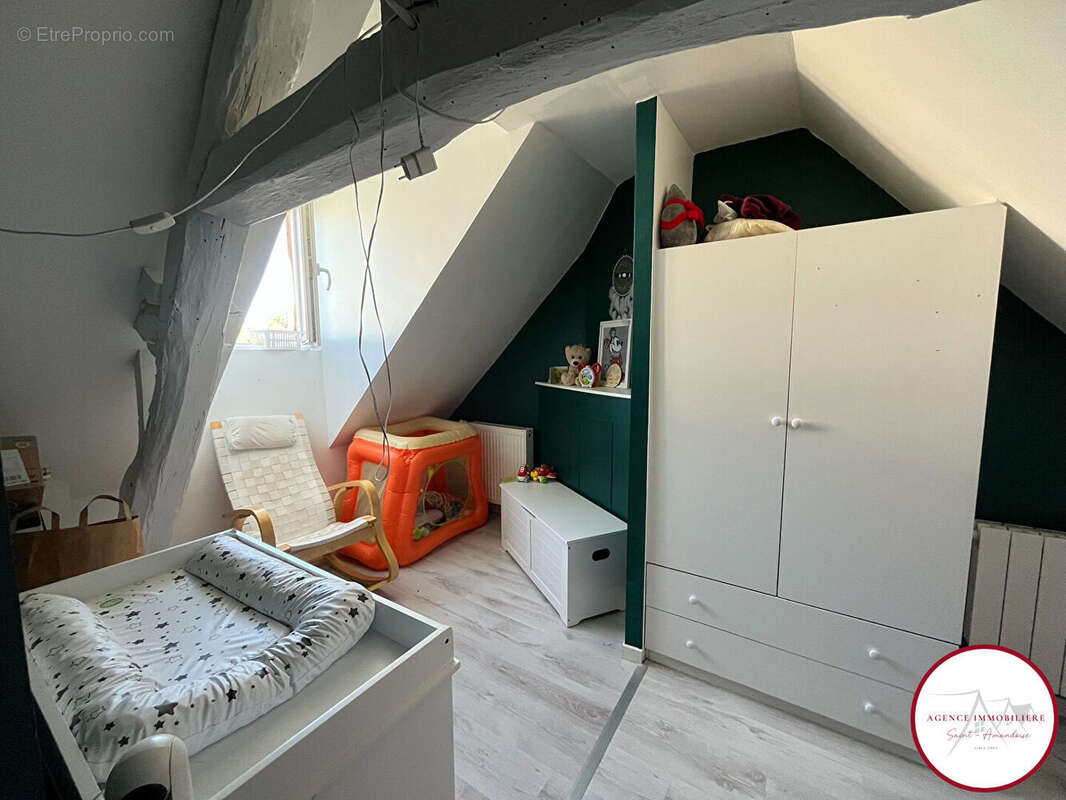 Maison à SAINT-GEORGES-DE-POISIEUX