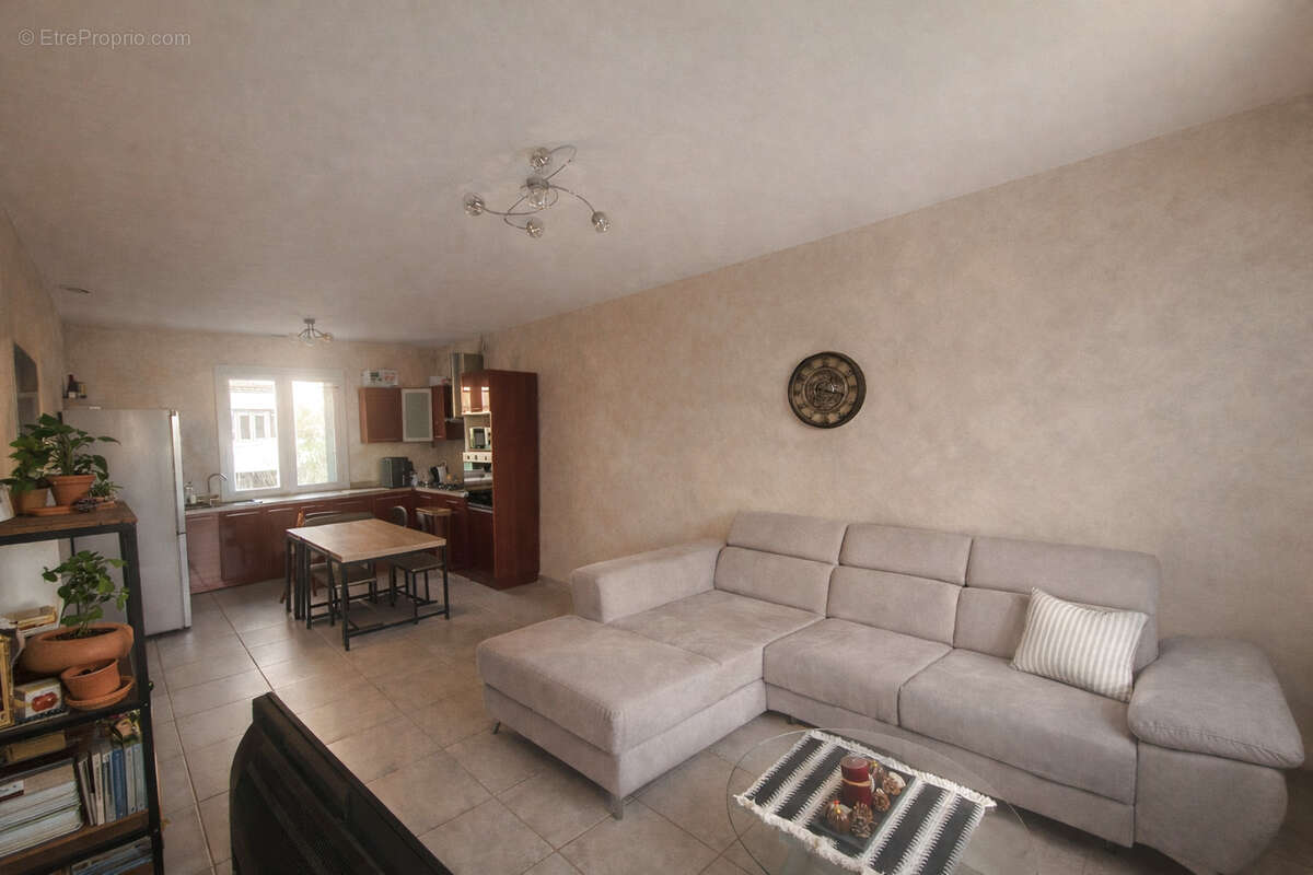 Maison à LA VOULTE-SUR-RHONE