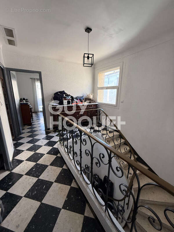 Maison de Village en 3 faces, F4  avec garage et terrasse. A vendre VILLELONGUE DE LA SALANQUE (66140) - photo 11