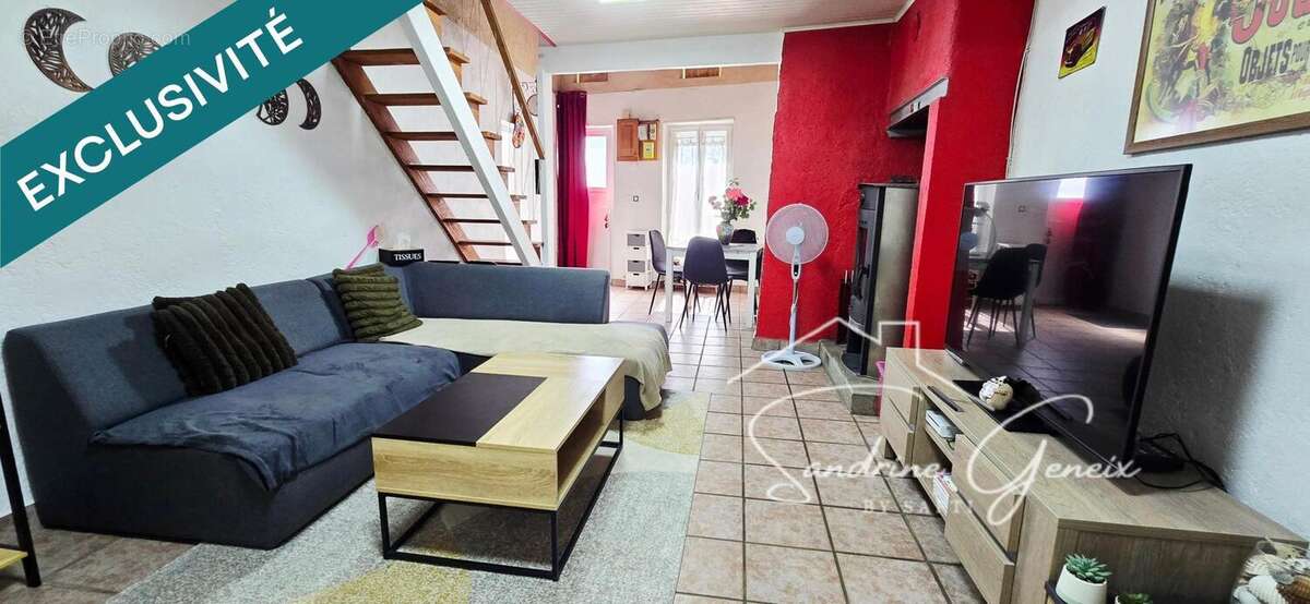 Maison 80 m² à Saint-Germain-Lembron  - photo 3