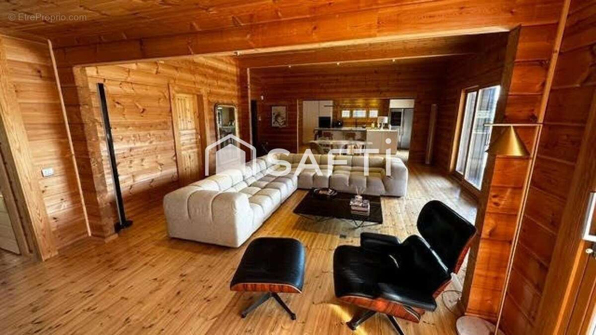 Photo 4 - Maison à CORTE