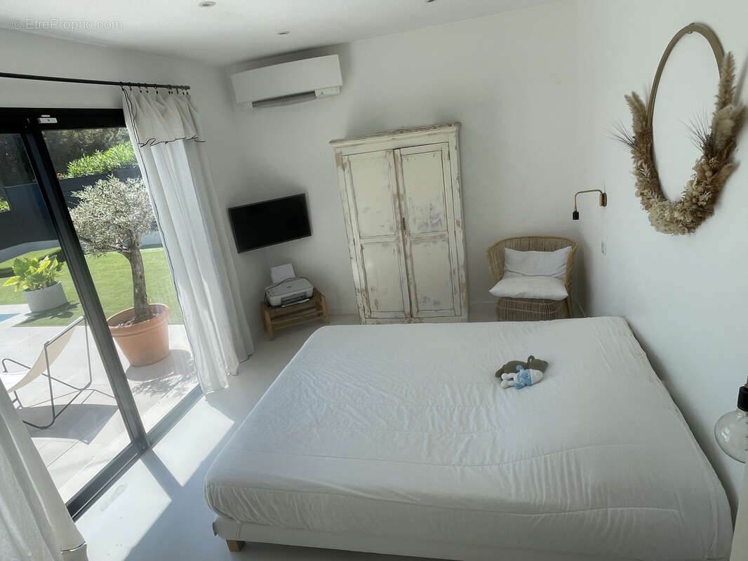 Maison à VILLENEUVE-LOUBET