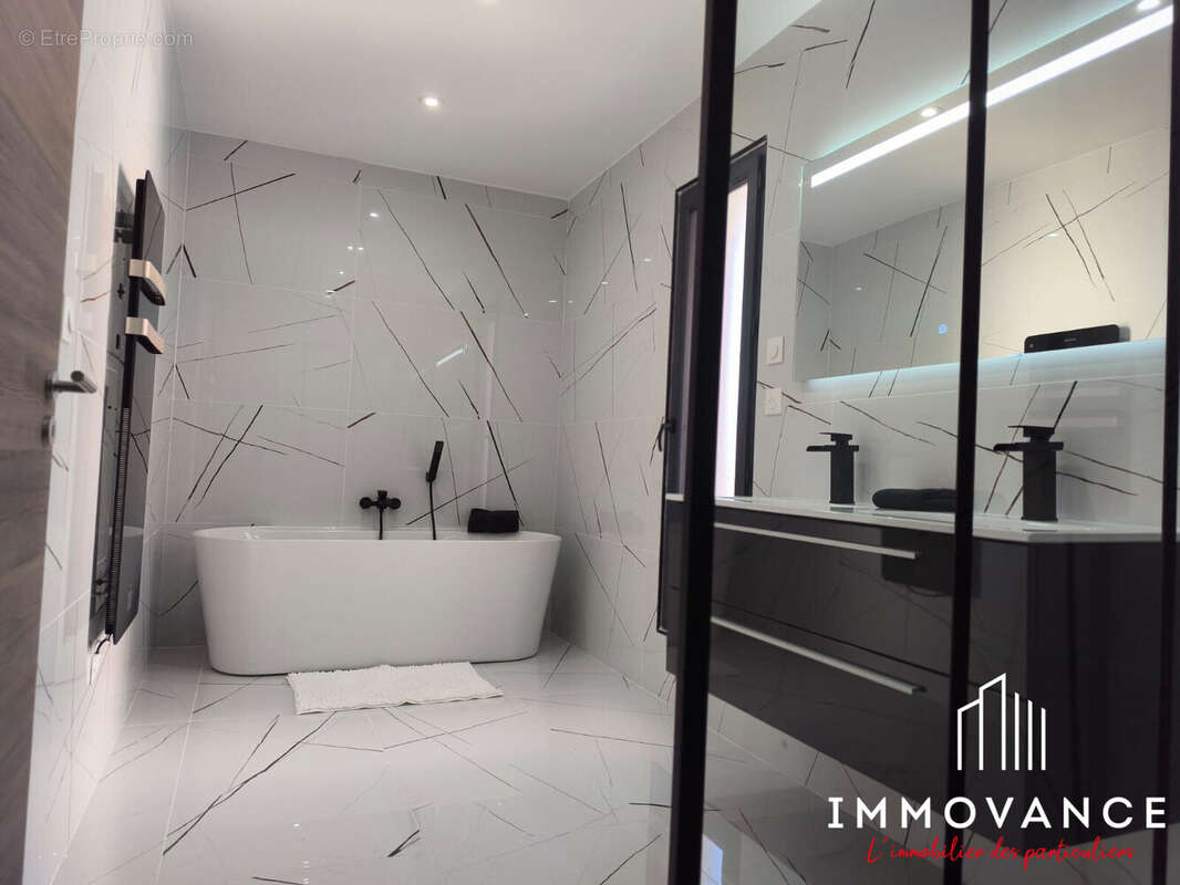 Maison à CASTELSARRASIN