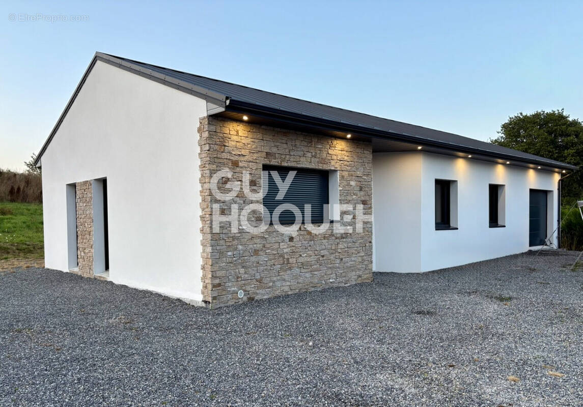 Maison à LA VRAIE-CROIX