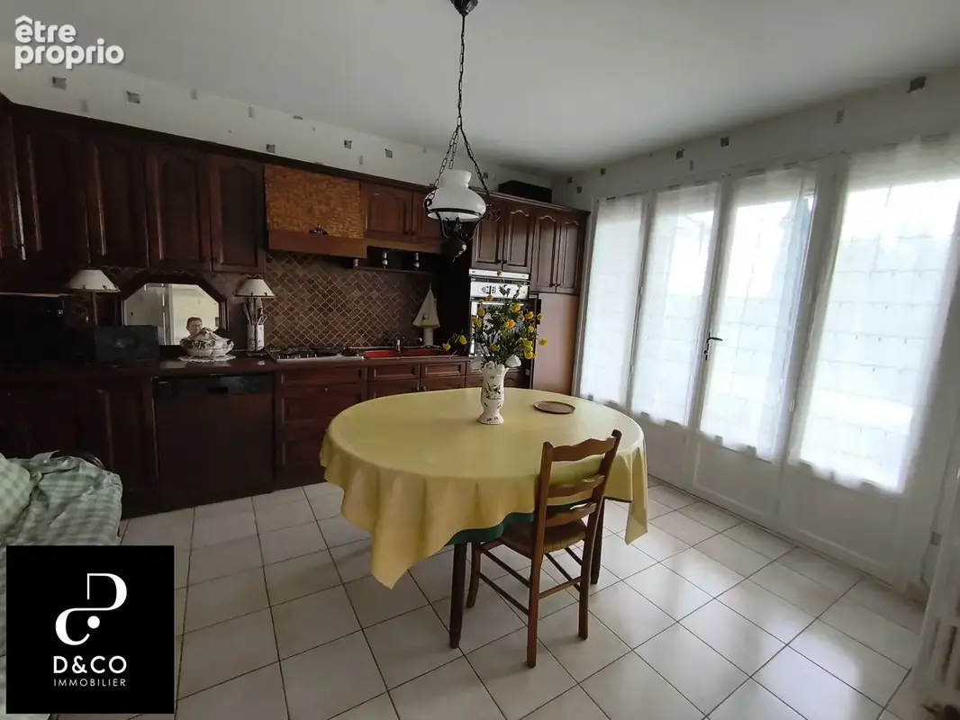 Maison à rénovée, beau terrain - photo 4