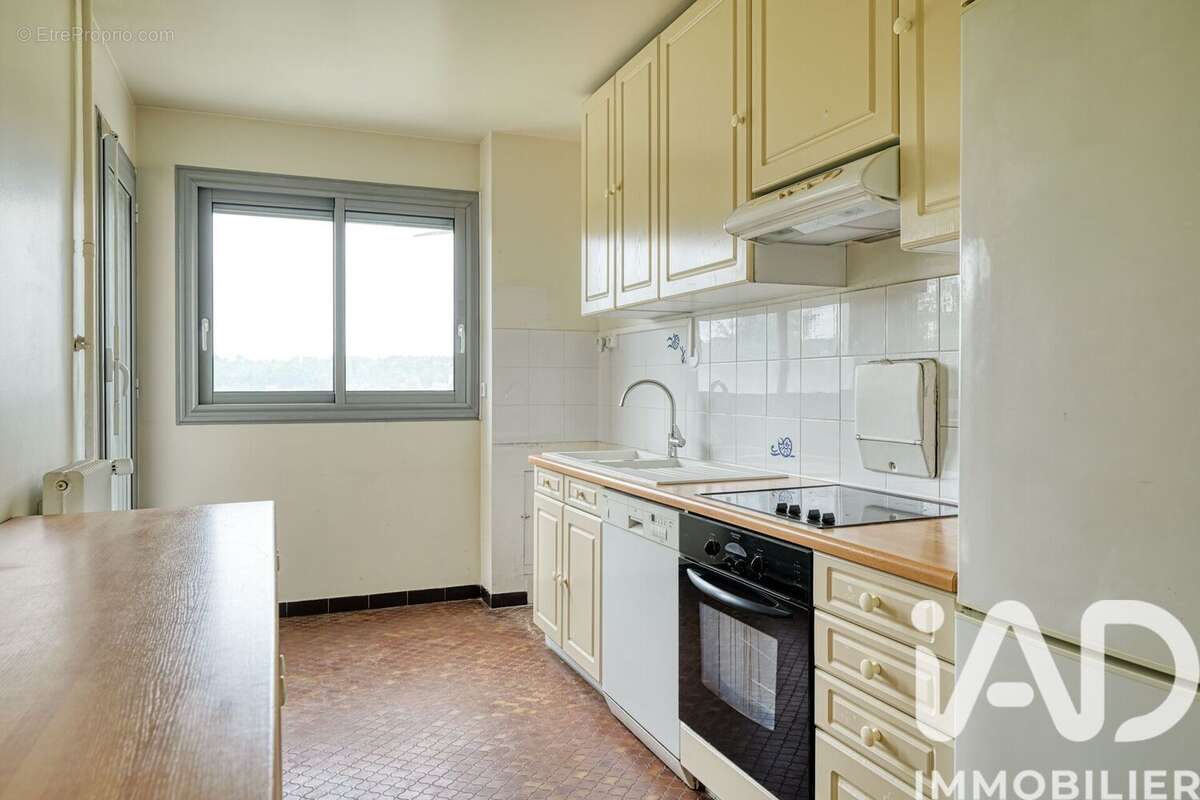 Photo 9 - Appartement à VILLE-D'AVRAY