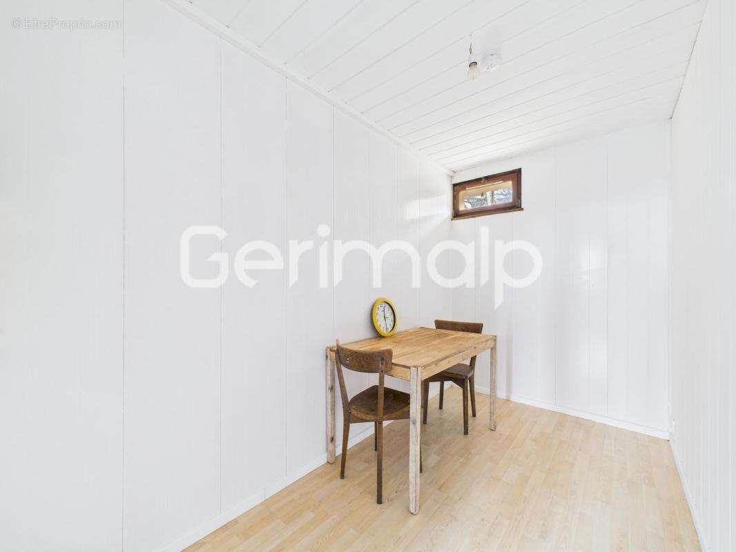 Appartement à GRUFFY