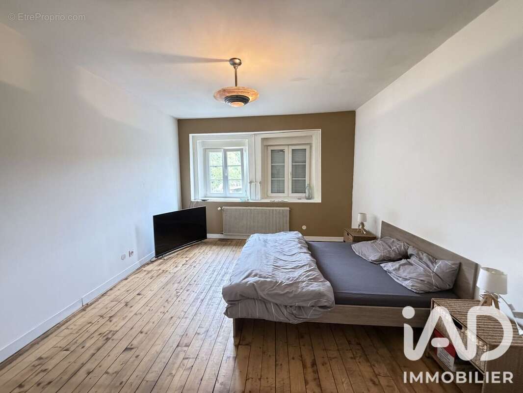 Maison 66 m² à Floing  - photo 4