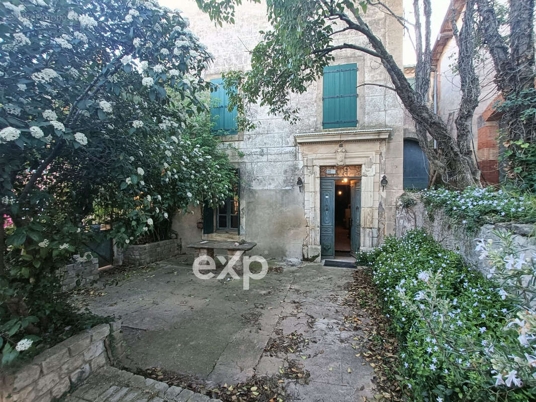 Maison à CAZEDARNES