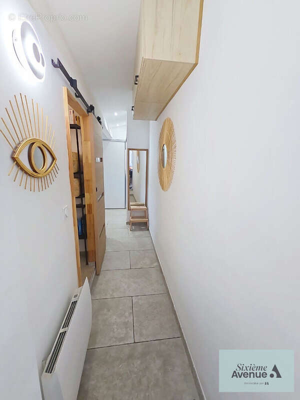 Appartement à SIX-FOURS-LES-PLAGES