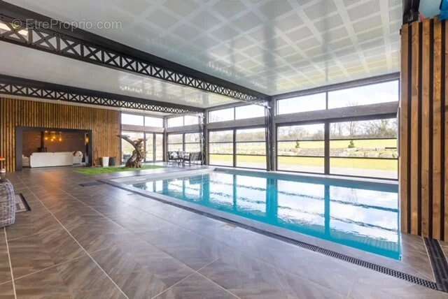 Maison à SABLE-SUR-SARTHE