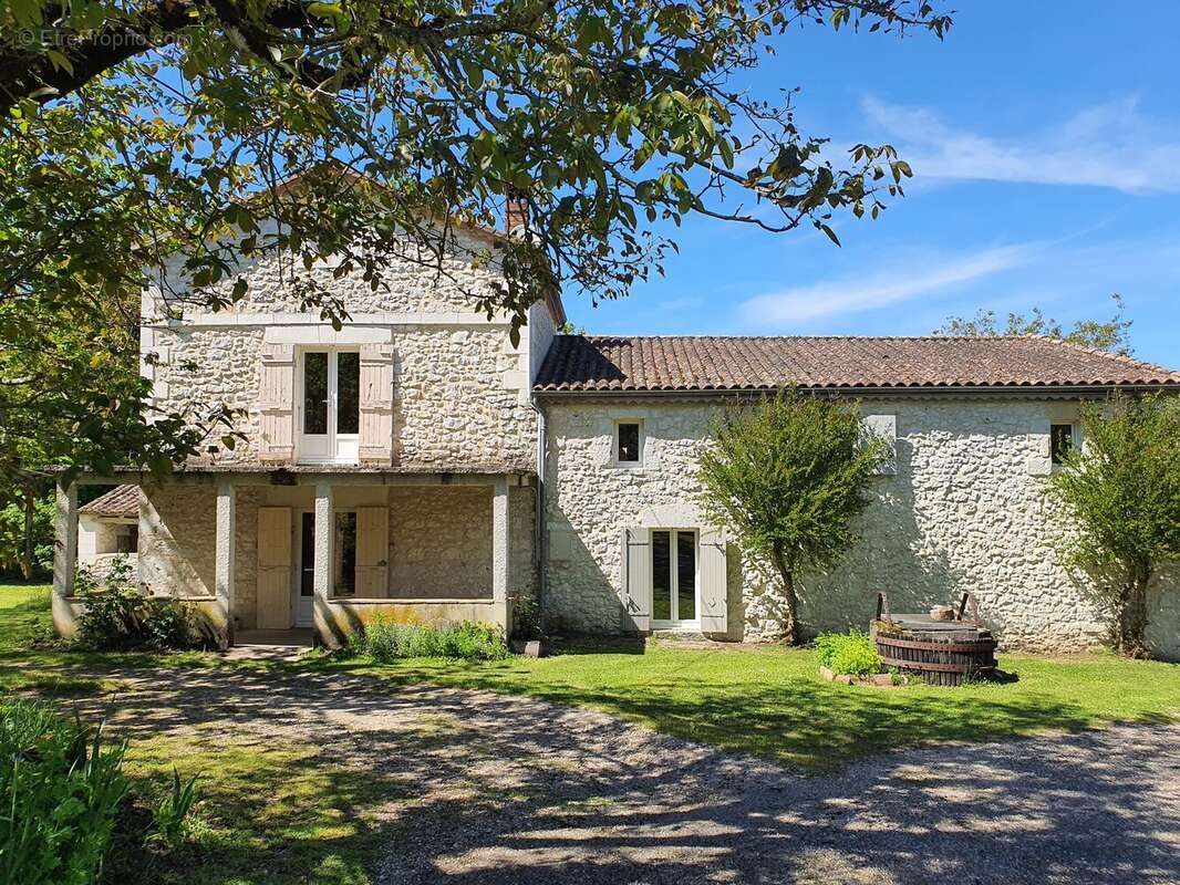 Maison à LOUBES-BERNAC