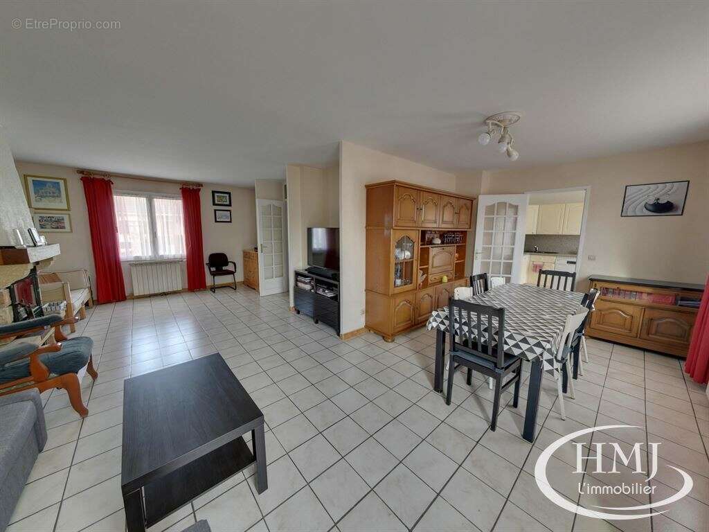 Maison à RIS-ORANGIS