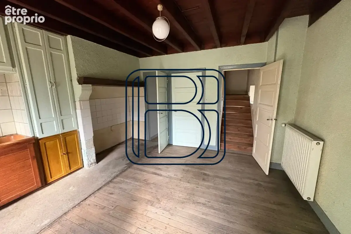 Maison 7 pièces 88 m² à vendre à Vertolaye (63480) - photo 2