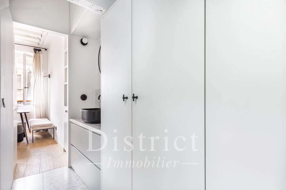 Appartement à PARIS-4E