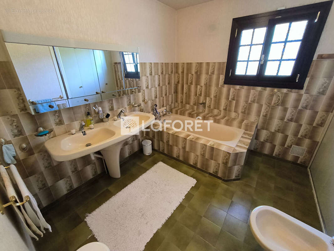 Maison Perdreauville 7 pièces 150 m² - photo 8