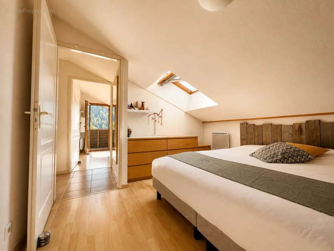 Appartement -  2 chambres - dernier étage - LA CHAPELLE D'ABONDANCE - photo 9