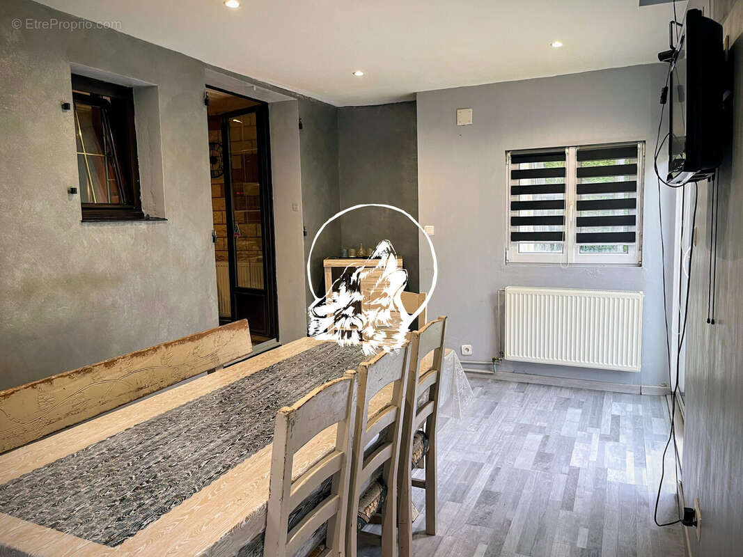 Maison 154 m² à Behren-Les-Forbach  - photo 3