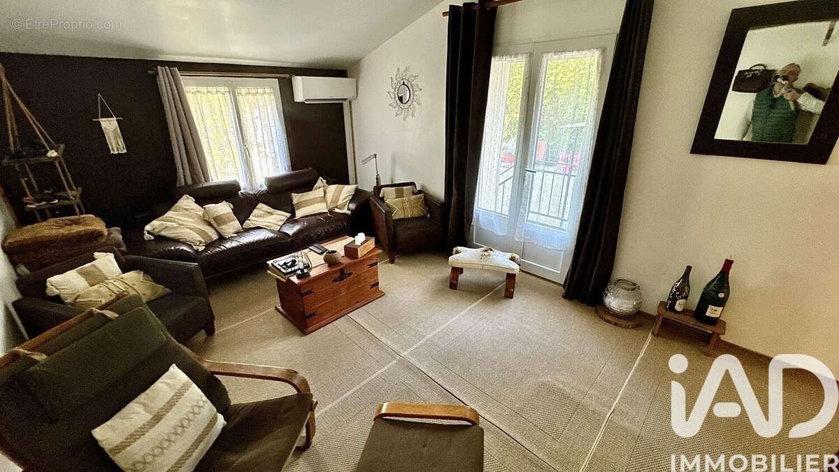 Photo 9 - Maison à SAINTE-CECILE-LES-VIGNES