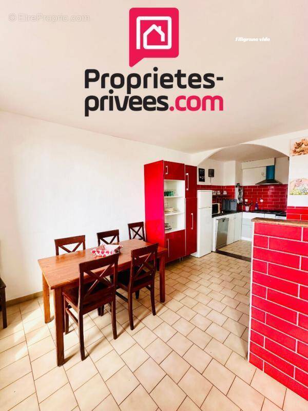 Appartement à HYERES