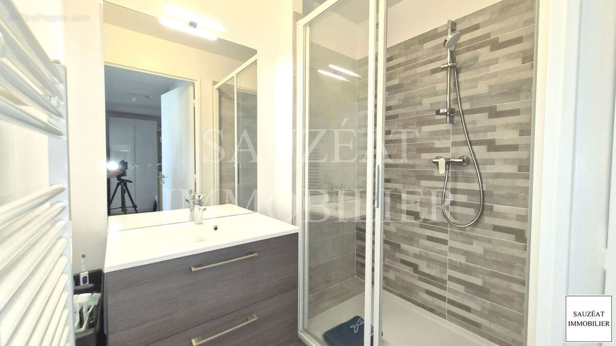 Appartement à BAGNEUX
