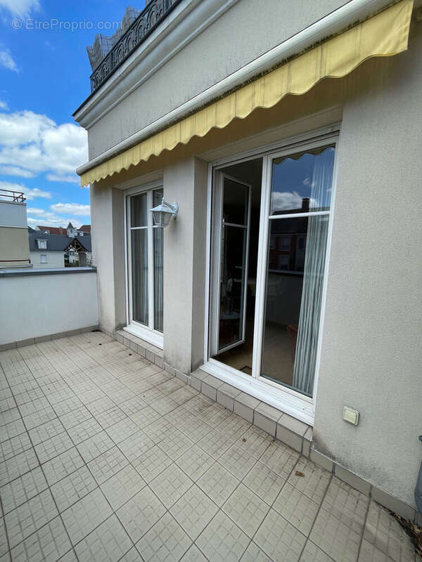 Photo 2 - Appartement à LE PLESSIS-ROBINSON