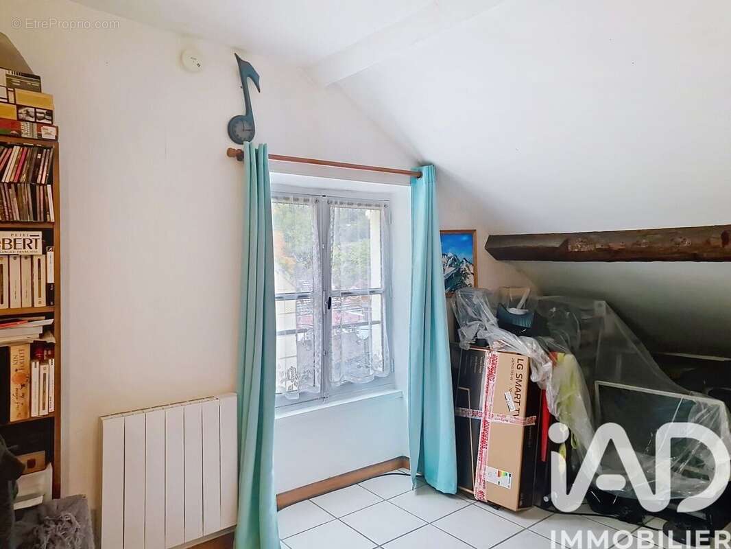 Photo 2 - Appartement à CORBEIL-ESSONNES