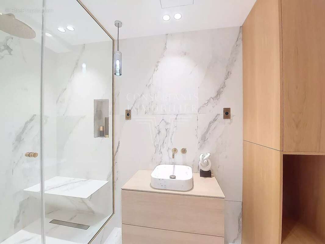 Victor hugo/étoile. superbe appartement - photo 3