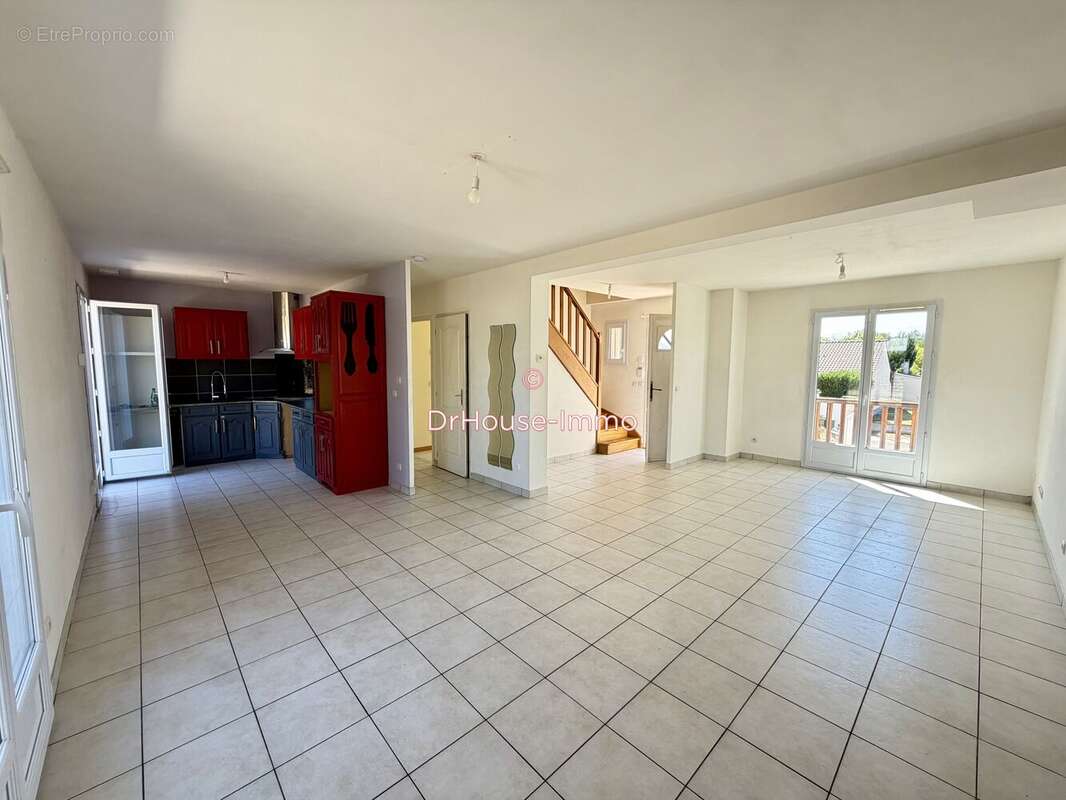 Maison 96 m² à Dordives  - photo 6
