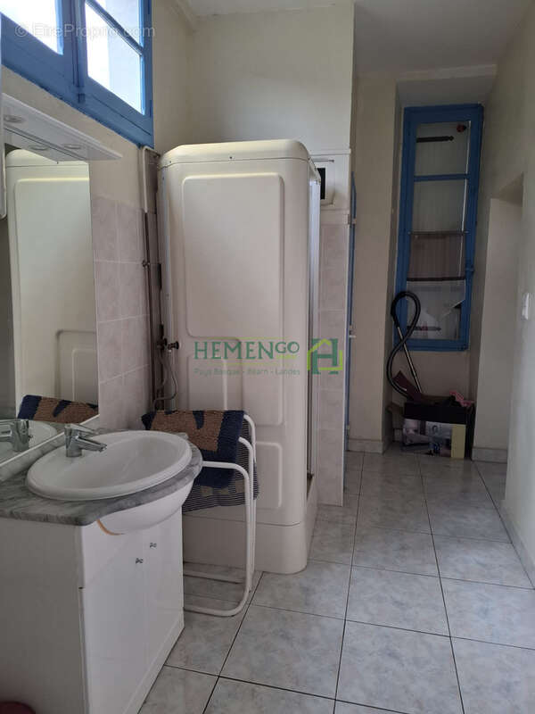 Appartement à TARDETS-SORHOLUS