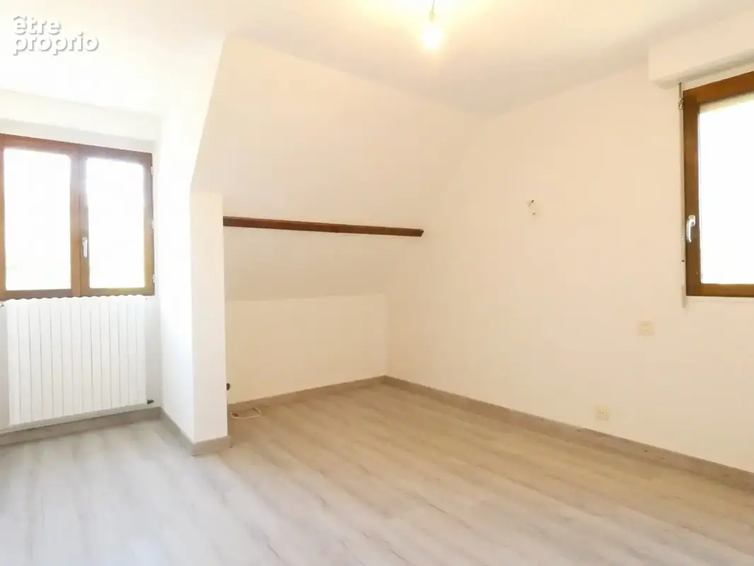 Maison 197 m² à Tigy  - photo 8