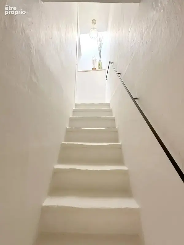 Maison rénovée de 3 chambres à Arles - photo 8