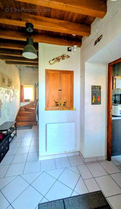 Entrée - Maison à MANTHELAN