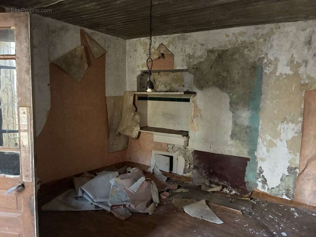 Maison à CAPDENAC