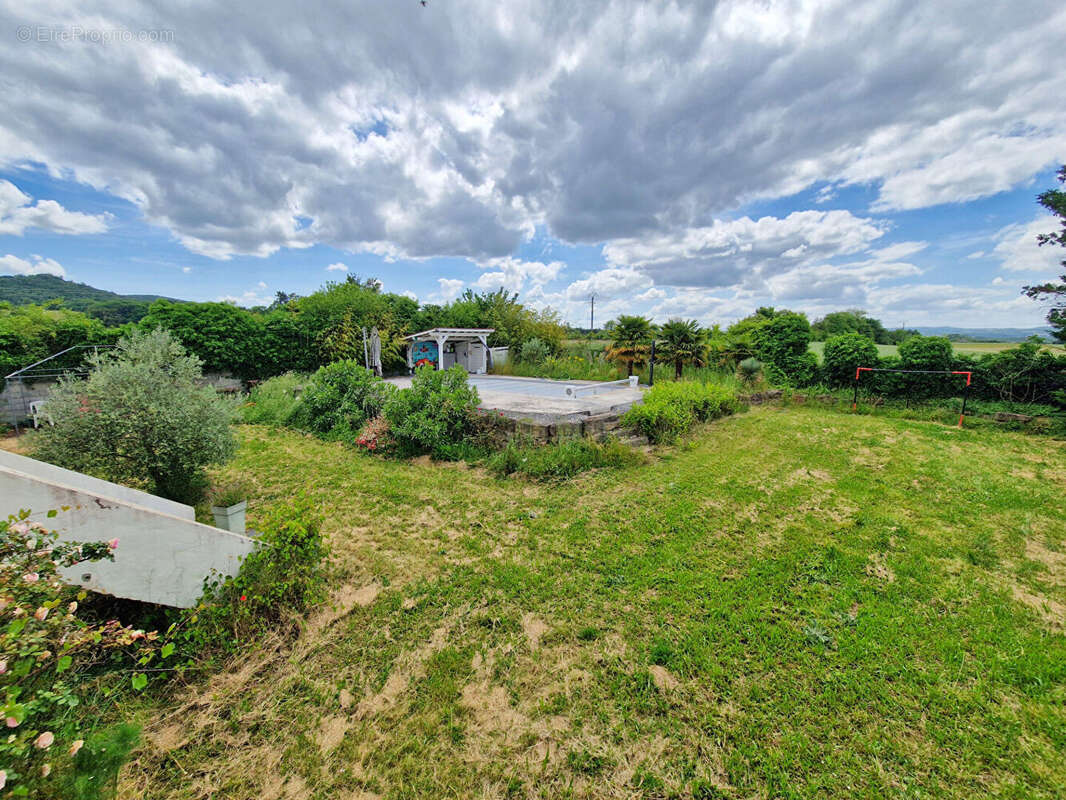 Maison à CHAMAGNIEU