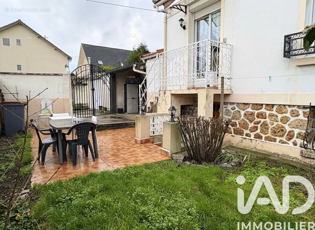 Photo 1 - Maison à ARGENTEUIL