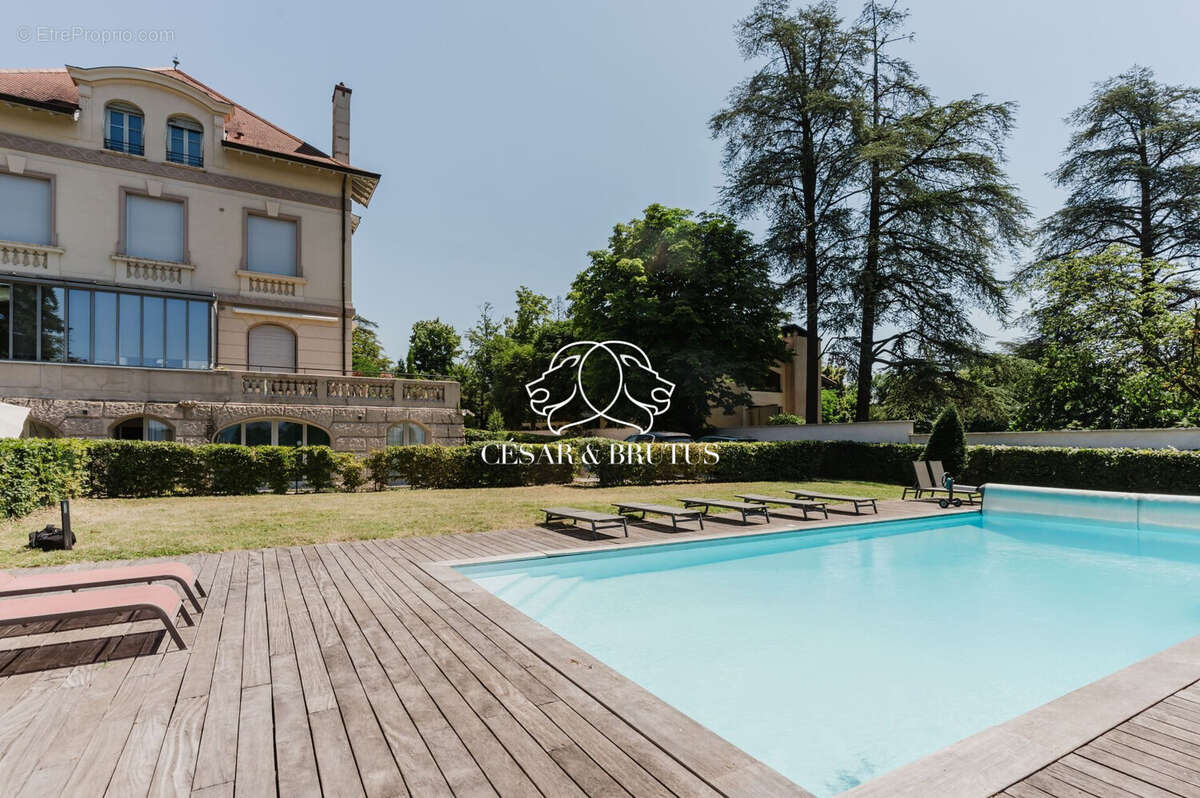 Appartement à SAINT-DIDIER-AU-MONT-D'OR
