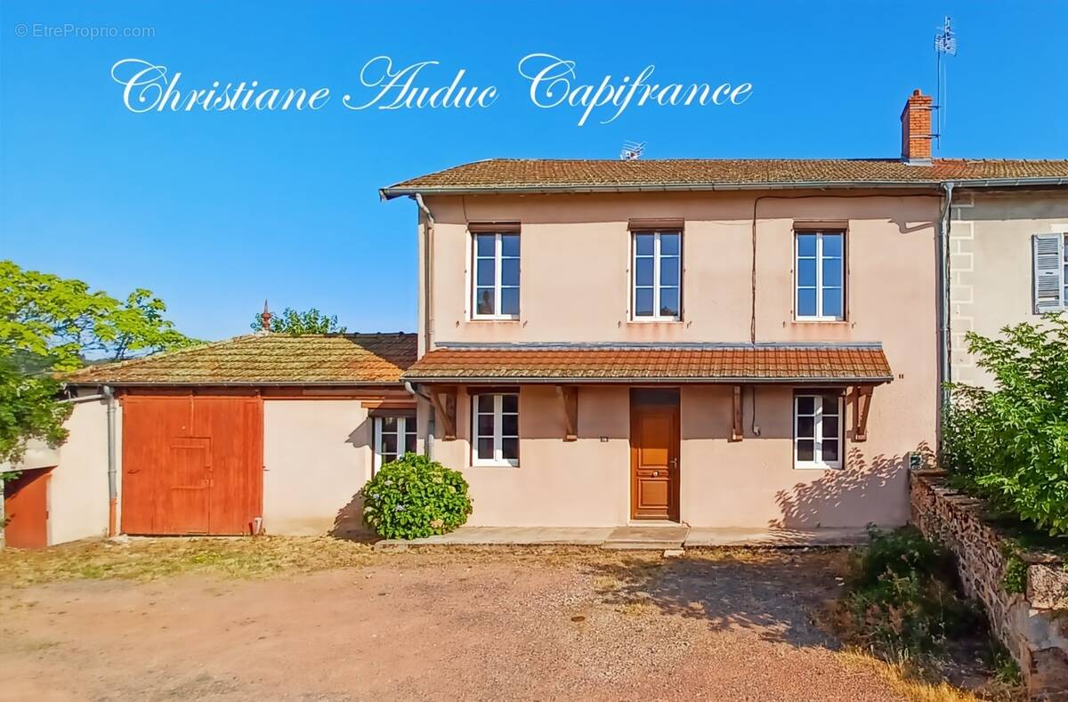 Maison à DOMPIERRE-LES-ORMES