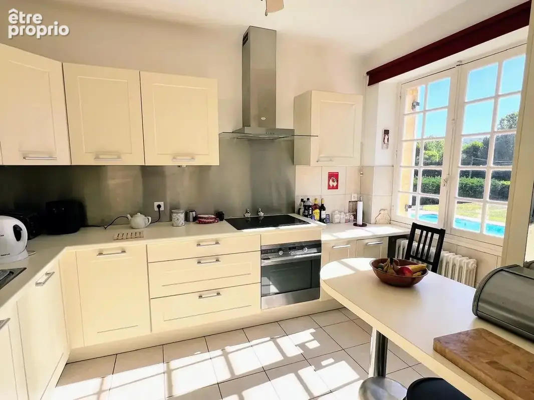 Belle propriété de 5 chambres avec piscine, jardin clos et arboré, à proximité de la Roque Gageac - photo 3