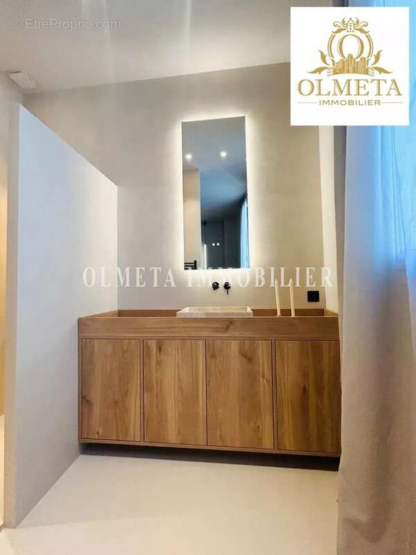 Appartement à BEAUSOLEIL