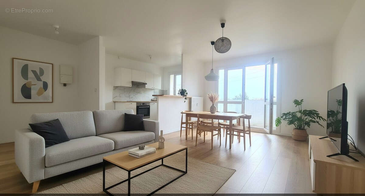 Appartement à THIAIS