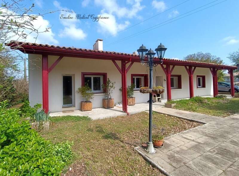 Maison à SAINT-ANDRE-DE-CUBZAC