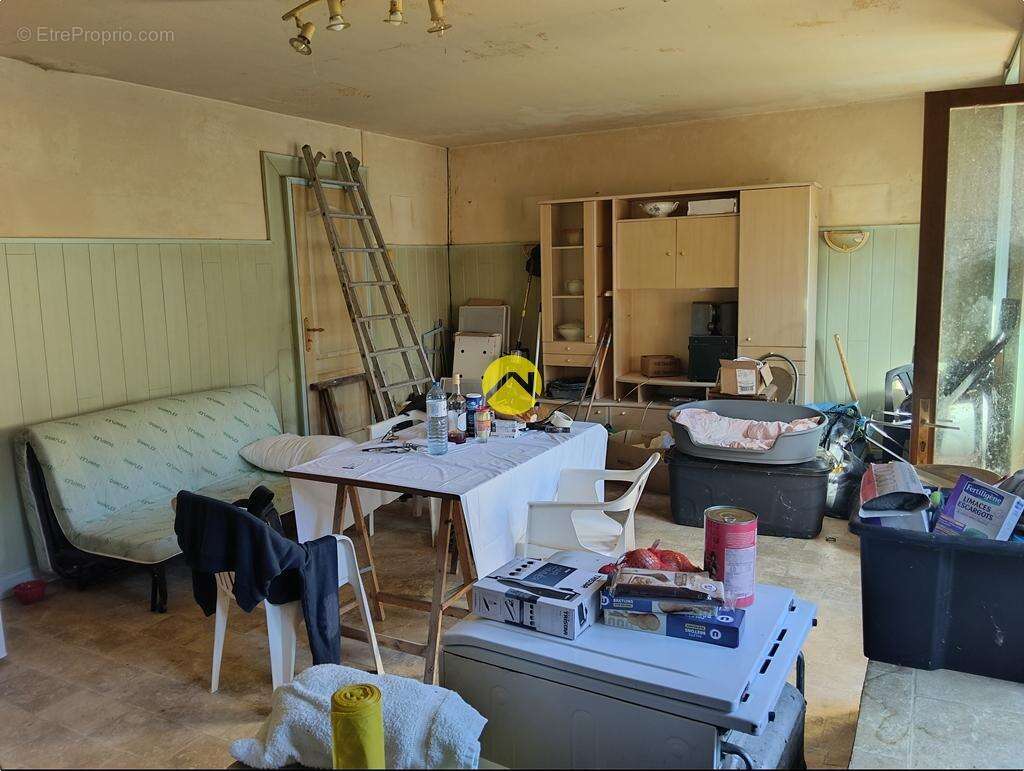 Maison à LURCY-LEVIS
